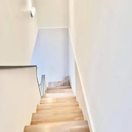 Διαμέρισμα Raday Street Heven *